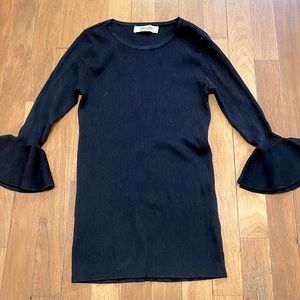 Sleek Chic, Knitted jersey bell 3/4 sleeves, S